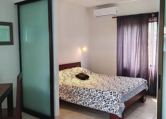 Marina Loft Unit 224,2 Floor Apartment *
